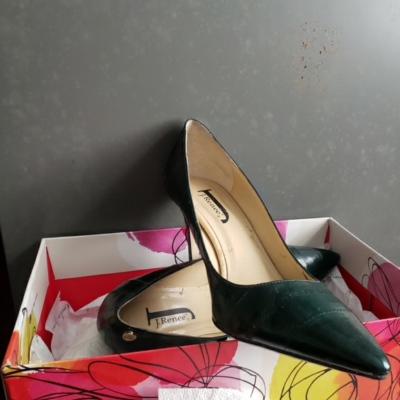 Heels - Picture 2 of 2